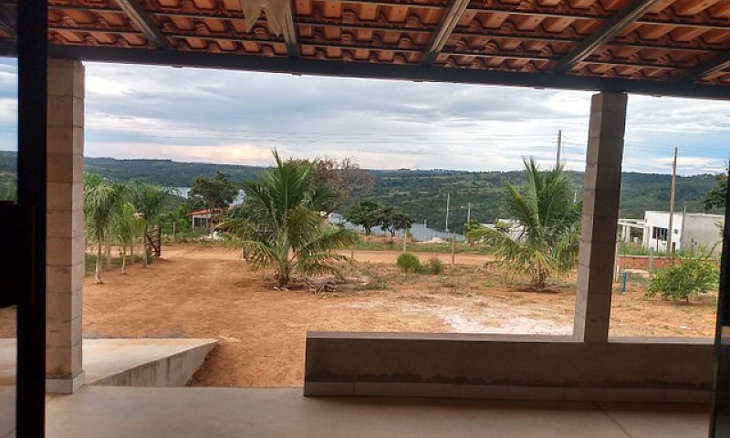 Casa A Venda...