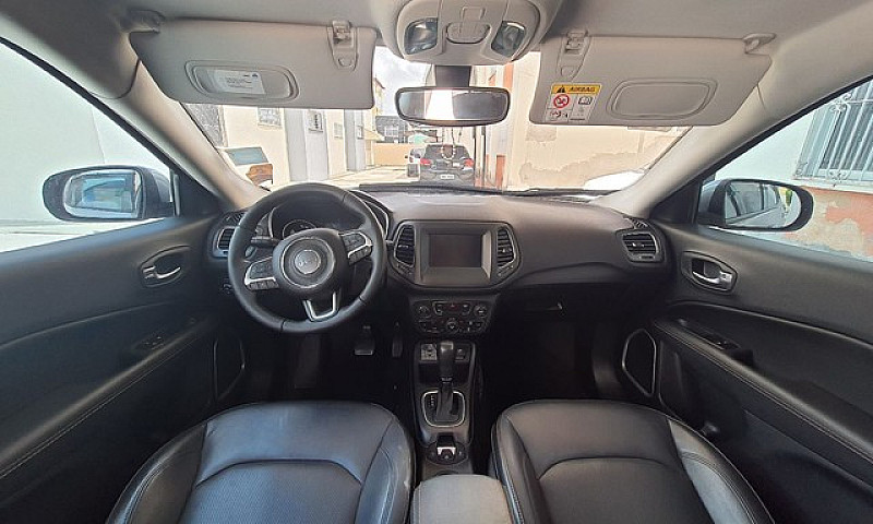 Jeep Compass Sport 2...