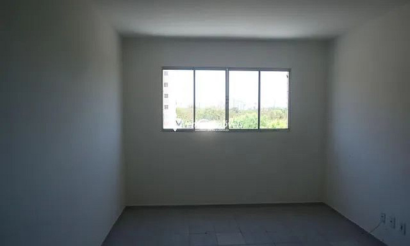 Apartamento Semimobi...