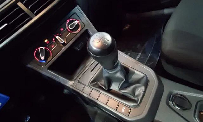 Polo Track  1.0 Mecâ...