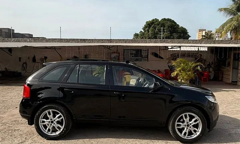 Ford Edge Limited 3....