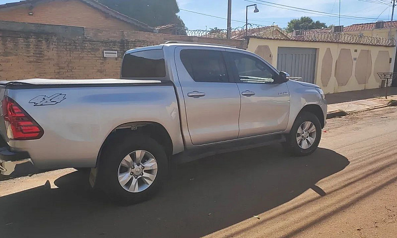 Toyota Hilux Cd Srv ...