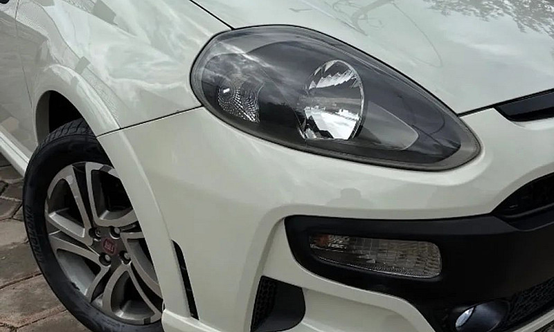 Fiat Punto Blackmoti...