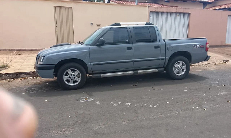 Chevrolet S10 Blazer...