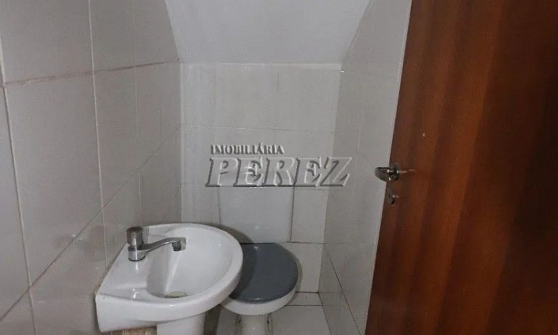 Casa À Venda E Locaç...