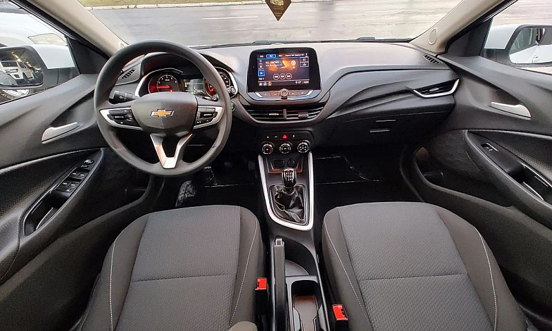 Chevrolet Onix Hatch...