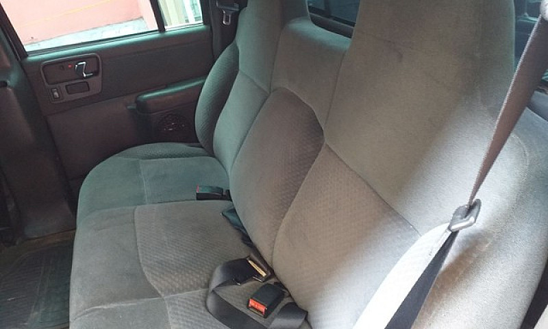 Vendo S10...