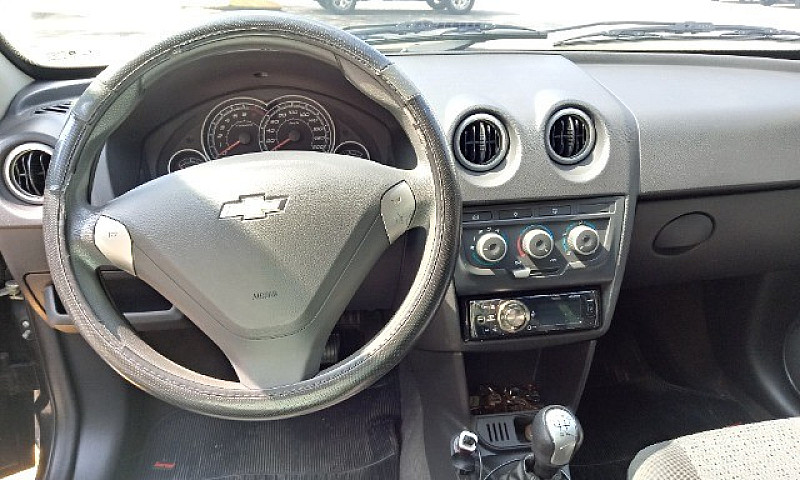 Chevrolet Celta 2014...