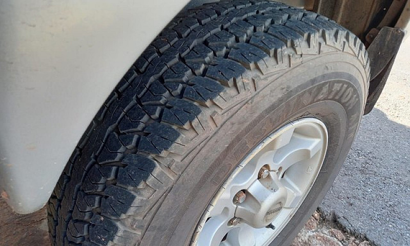 Nissan Frontier 4X4 ...