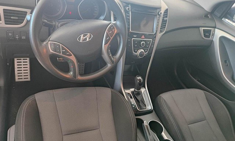 Hyundai I30...