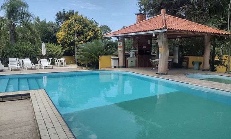 Apartamento De 5 Qua...