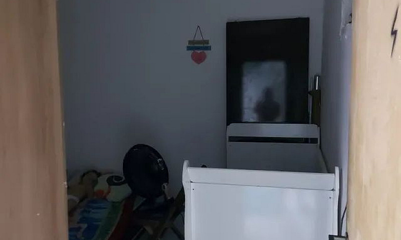 Alugo Casa Tipo Kitn...