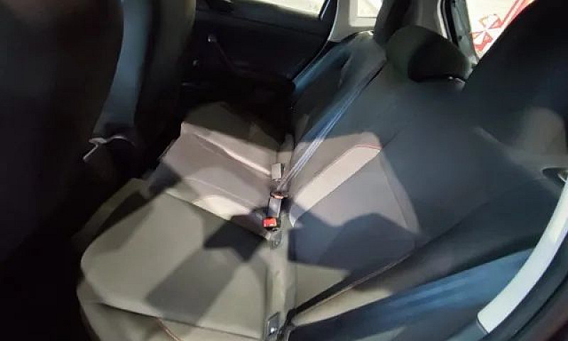 Polo Track  1.0 Mecâ...