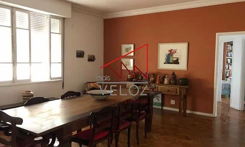 Apartamento-À Venda-...