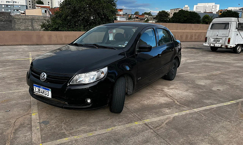 Volkswagen Voyage 1....