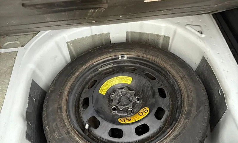 Volkswagen Virtus Hi...