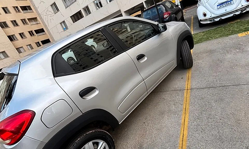 Renault Kwid Zen 1.0...