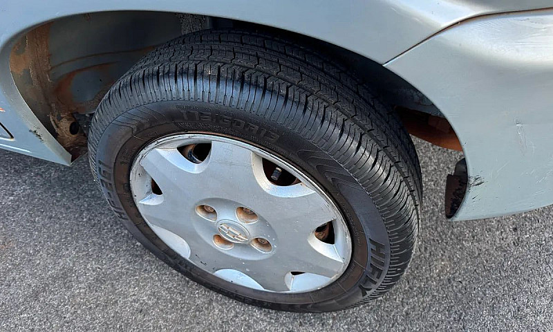 Chevrolet Celta Spir...