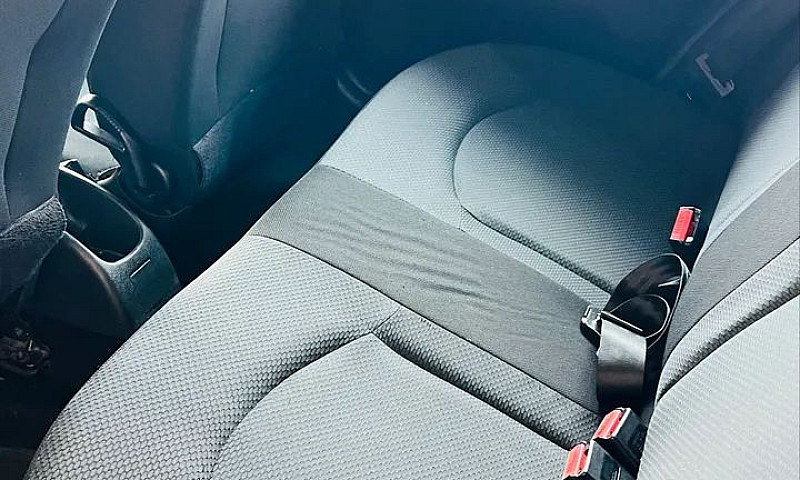 Peugeot 207 Xr 1.4 F...