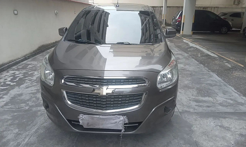 Chevrolet Spin Lt 1....