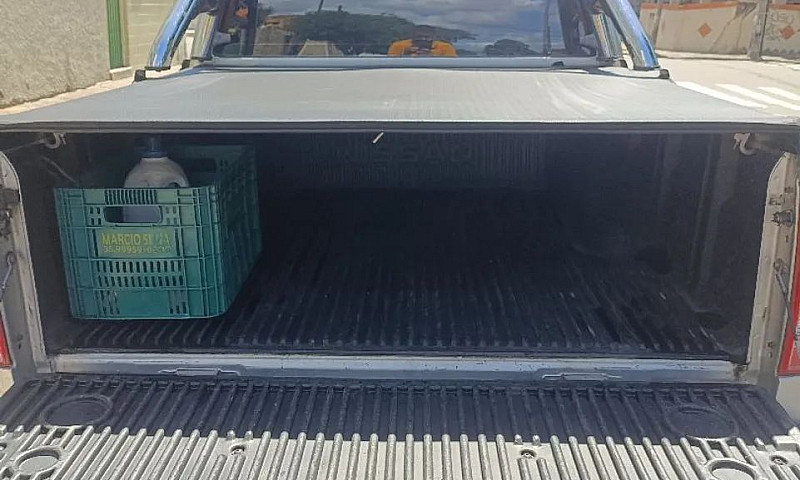 Nissan Frontier S Cd...