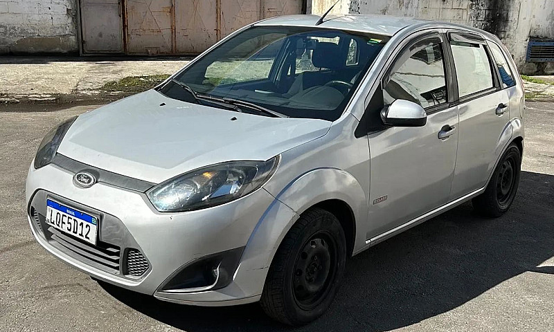 Ford Fiesta 1.6 8V F...