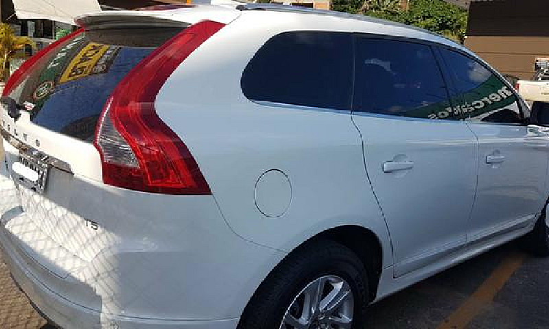 Volvo Xc60 T5 Kineti...