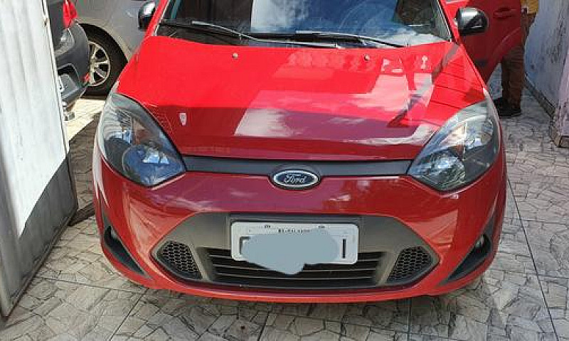 Ford Fiesta Zetec 13...