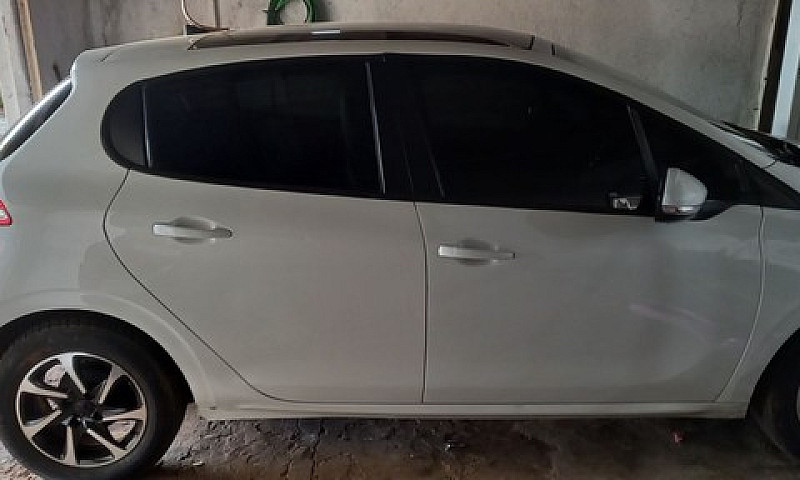 Peugeot 208 Allure 1...