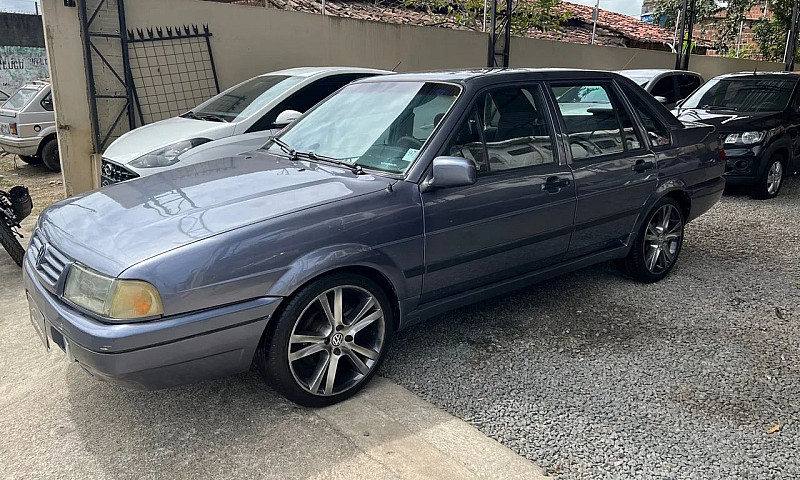 Santana 2000 Mi 1.8 ...