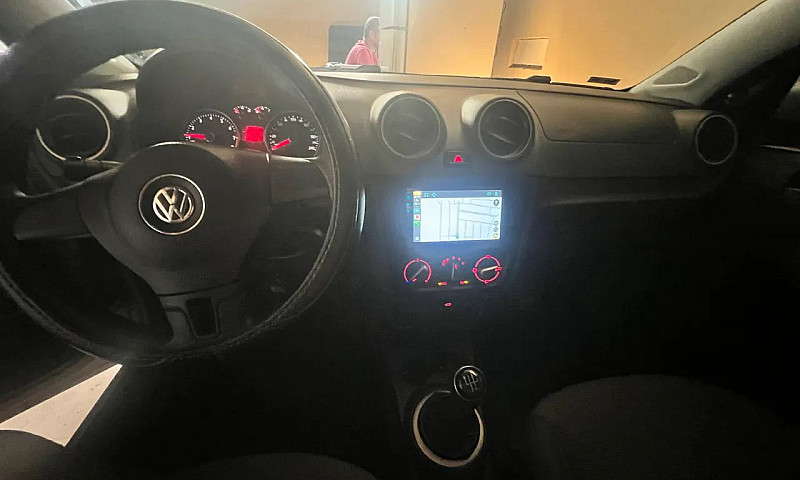 Volkswagen Voyage 1....