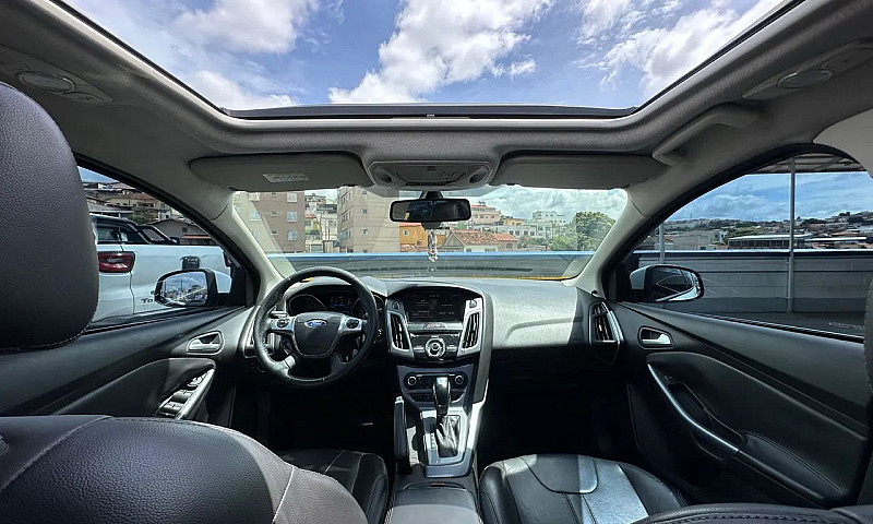 Ford Focus Sed. Ti./...