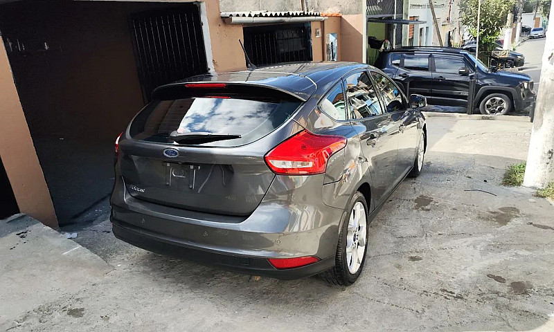 Ford Focus 2.0 16V/S...