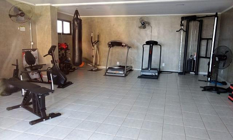 Aluga-Se Apartamento...