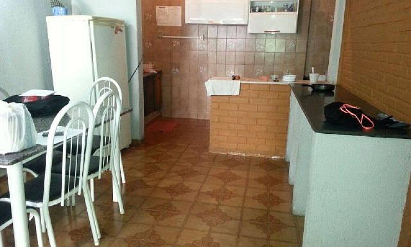 Quarto Para Moças No...