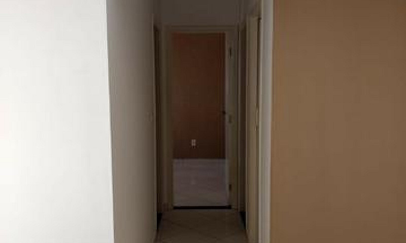Aluga-Se Apartamento...