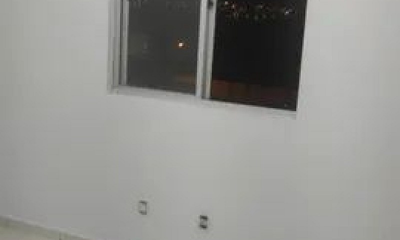 Alugo Quarto Em Casa...