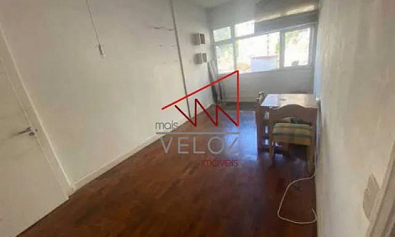Apartamento-À Venda-...