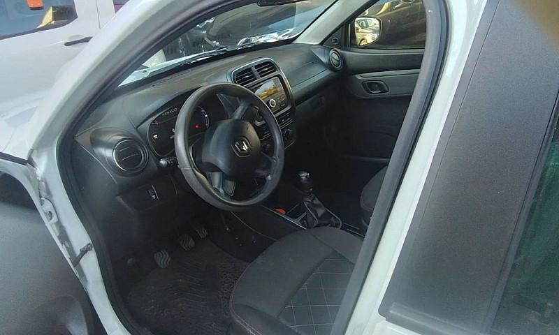 Renault Kwid 1.0 Zen...