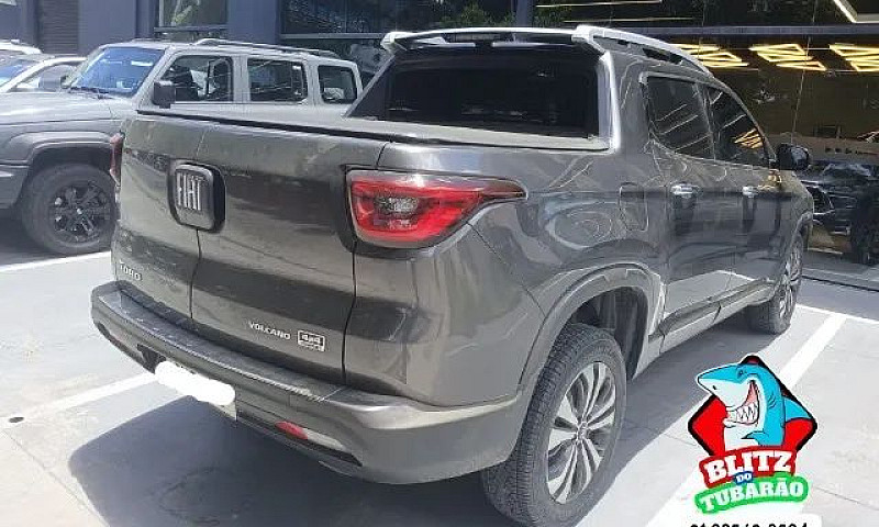 Fiat Toro Volcano 2....