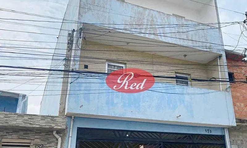 Casa Com 2 Dormitóri...
