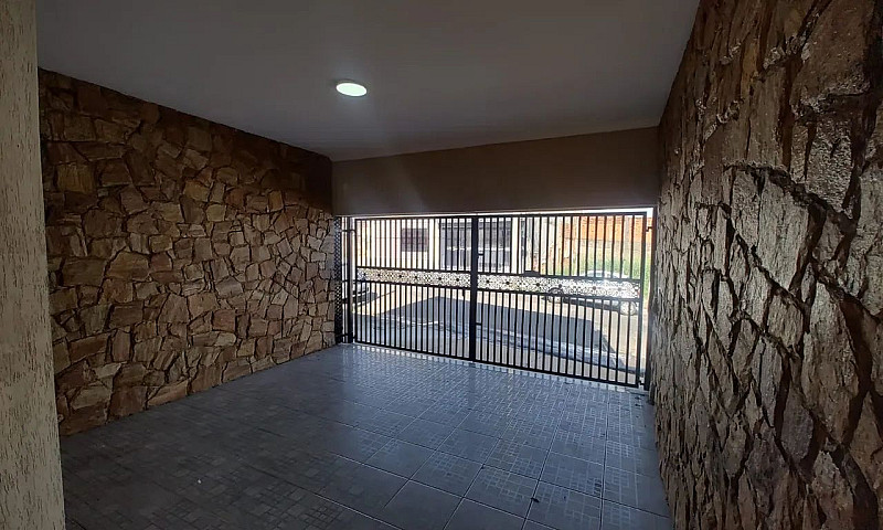 Casa Residencial Em ...