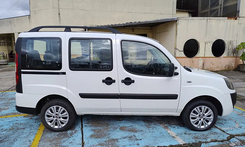 Fiat Doblo Essence 1...