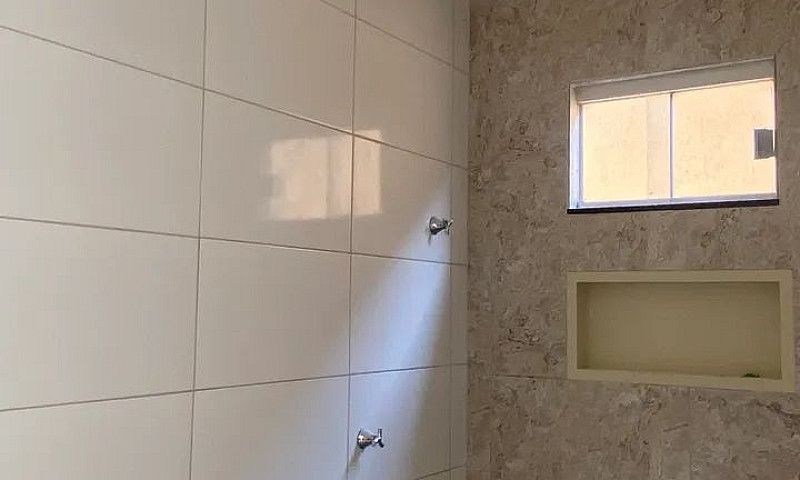 Aluga-Se Casa Em Con...