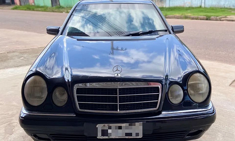Mercedes-Benz E-430 ...
