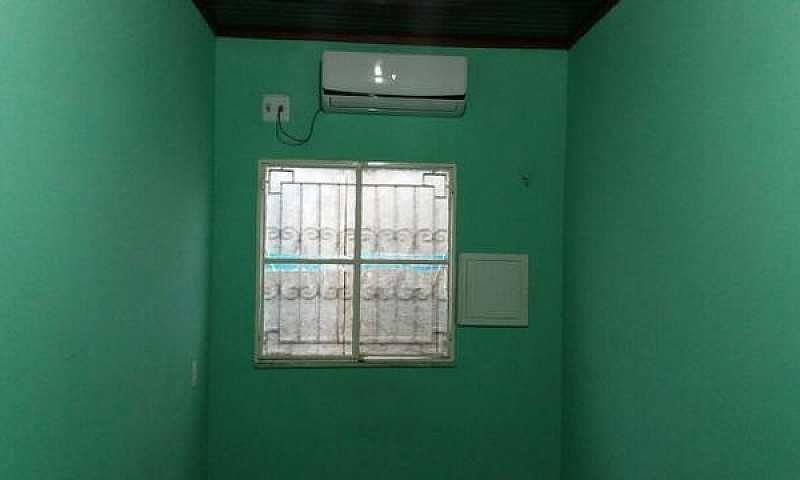 Casa Novo Aleixo 4 Q...