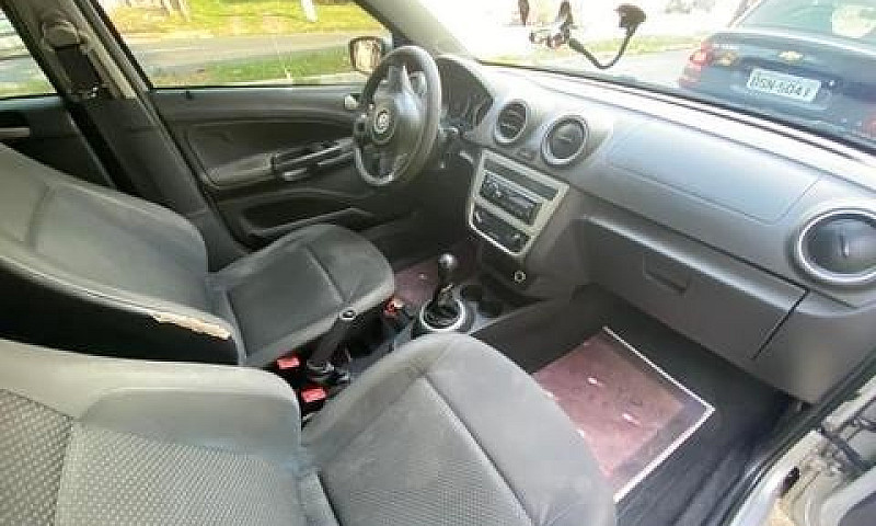 Volkswagen Gol ...