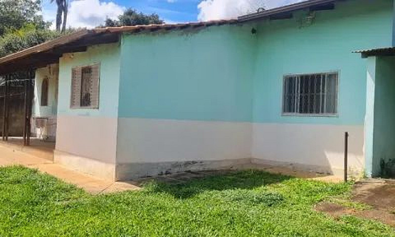 Ótima Casa Com Frent...