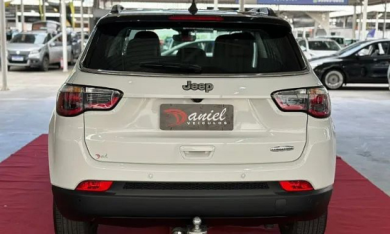 Jeep Compass Longitu...