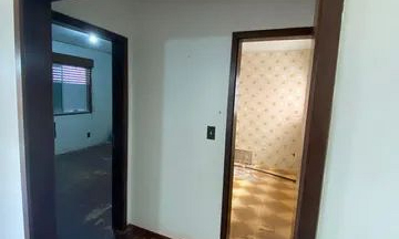 Casa Residencial Em ...